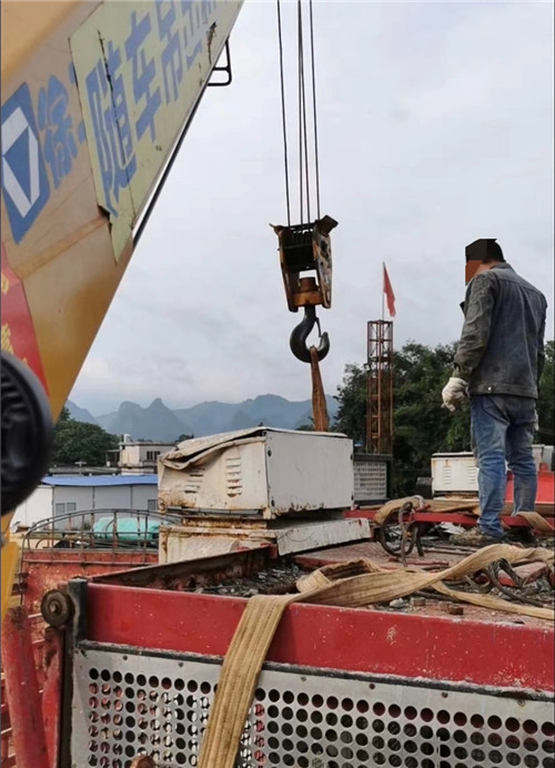 绥阳县大件吊装搬运设备常用的施工手势信号解答